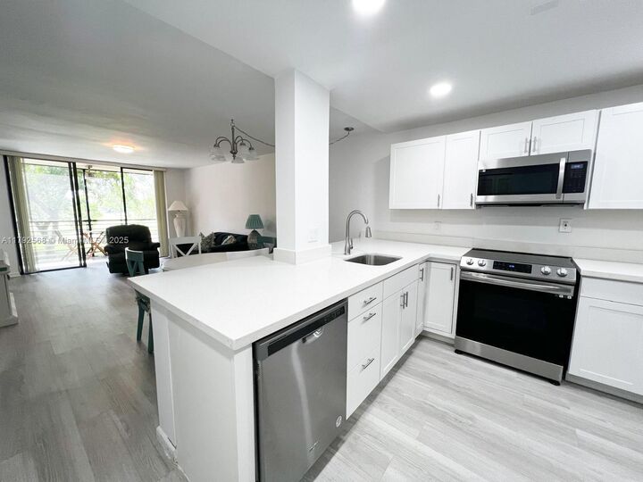 Property Photo:  7950 W McNab Rd 222  FL 33321 