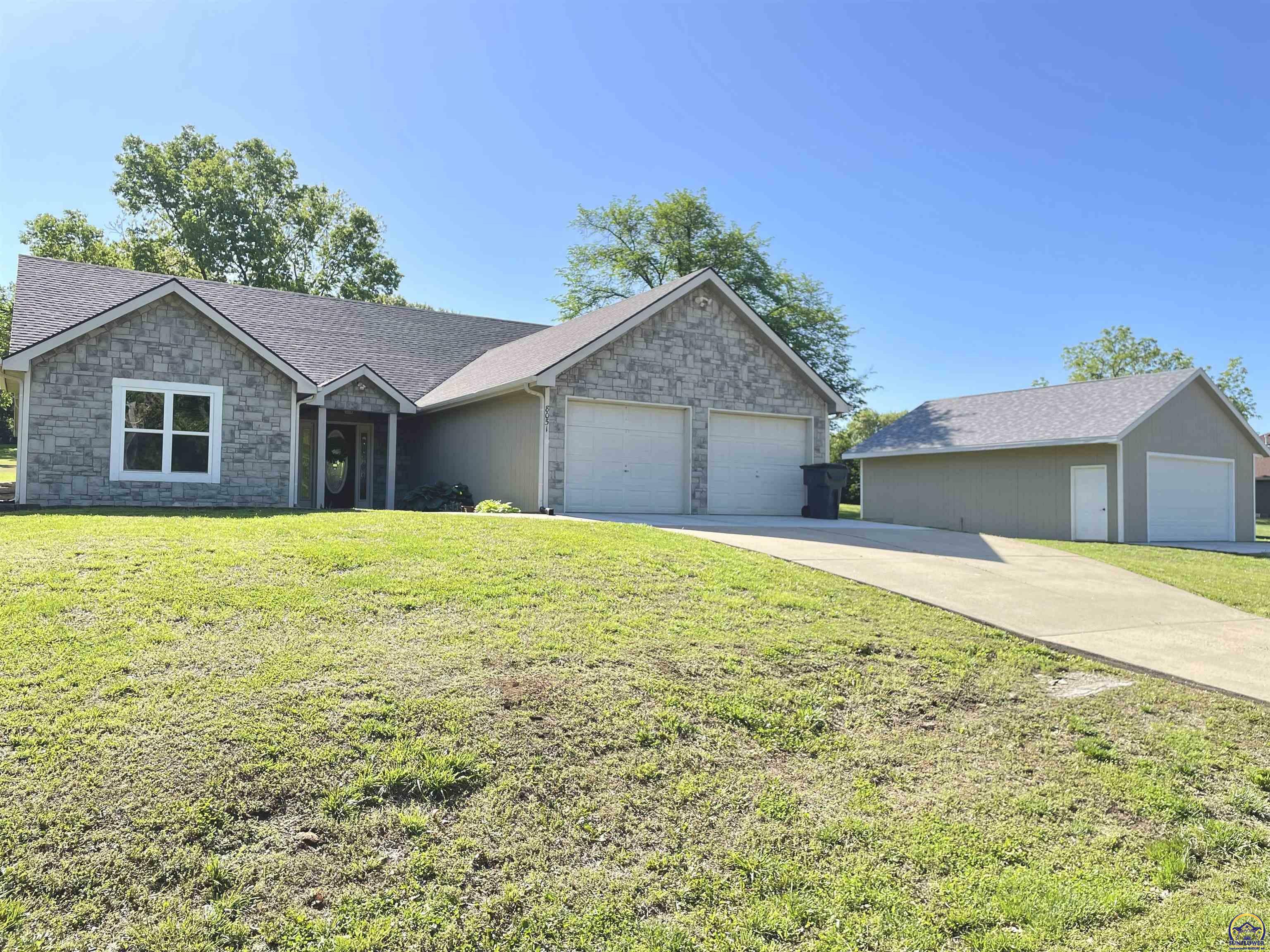 Property Photo: 8051 Rock Creek Dr KS 66070