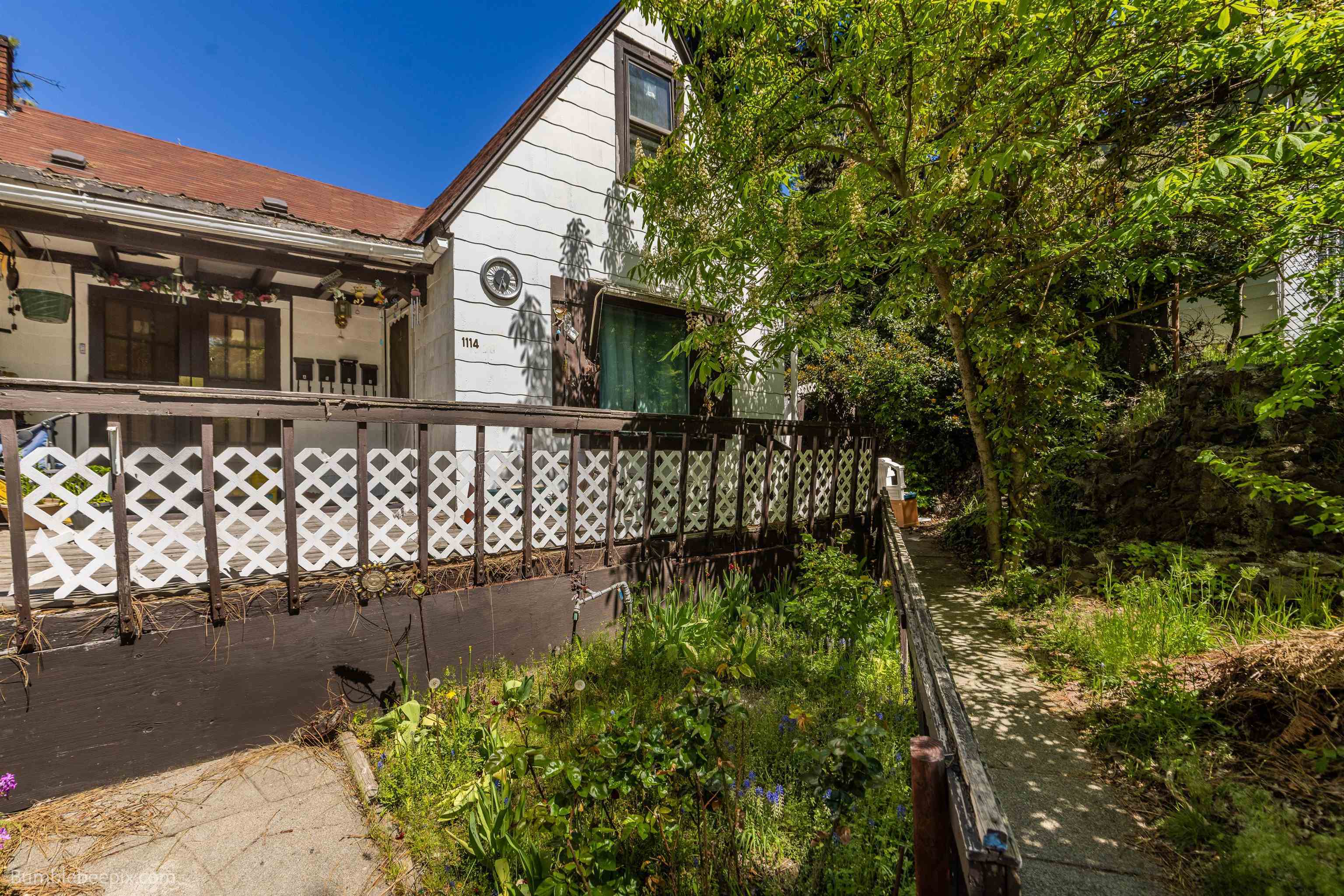 Property Photo: 1114 W 7th Ave WA 99204