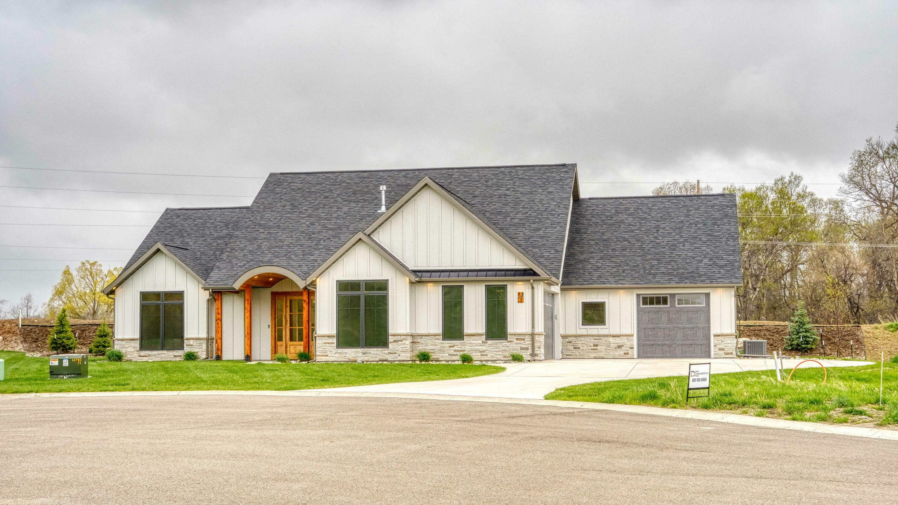 Property Photo: 4 Somerset WY 82801