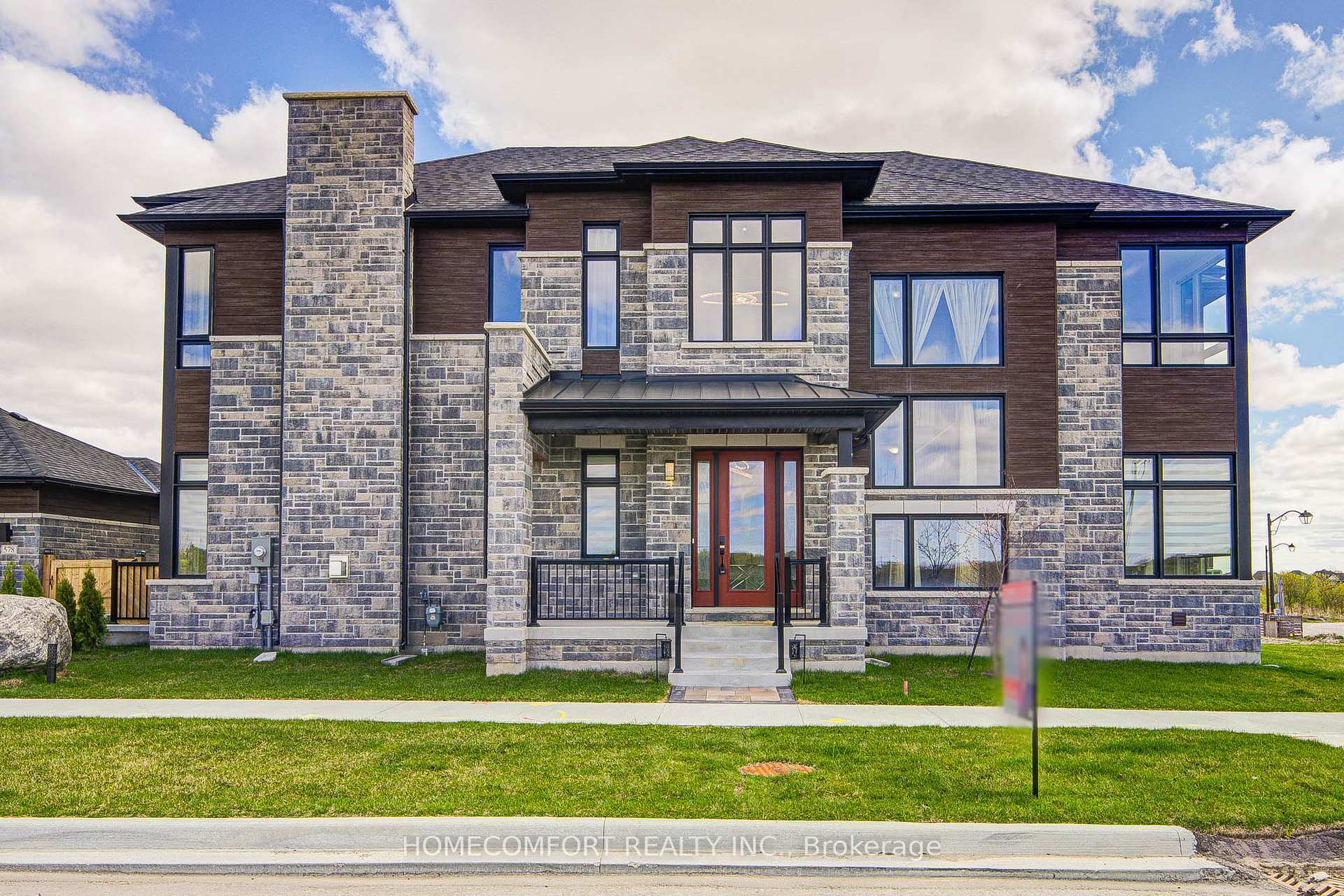 Photo de la propriété: 578 Baker Hill Boulevard ON L4A 0T8