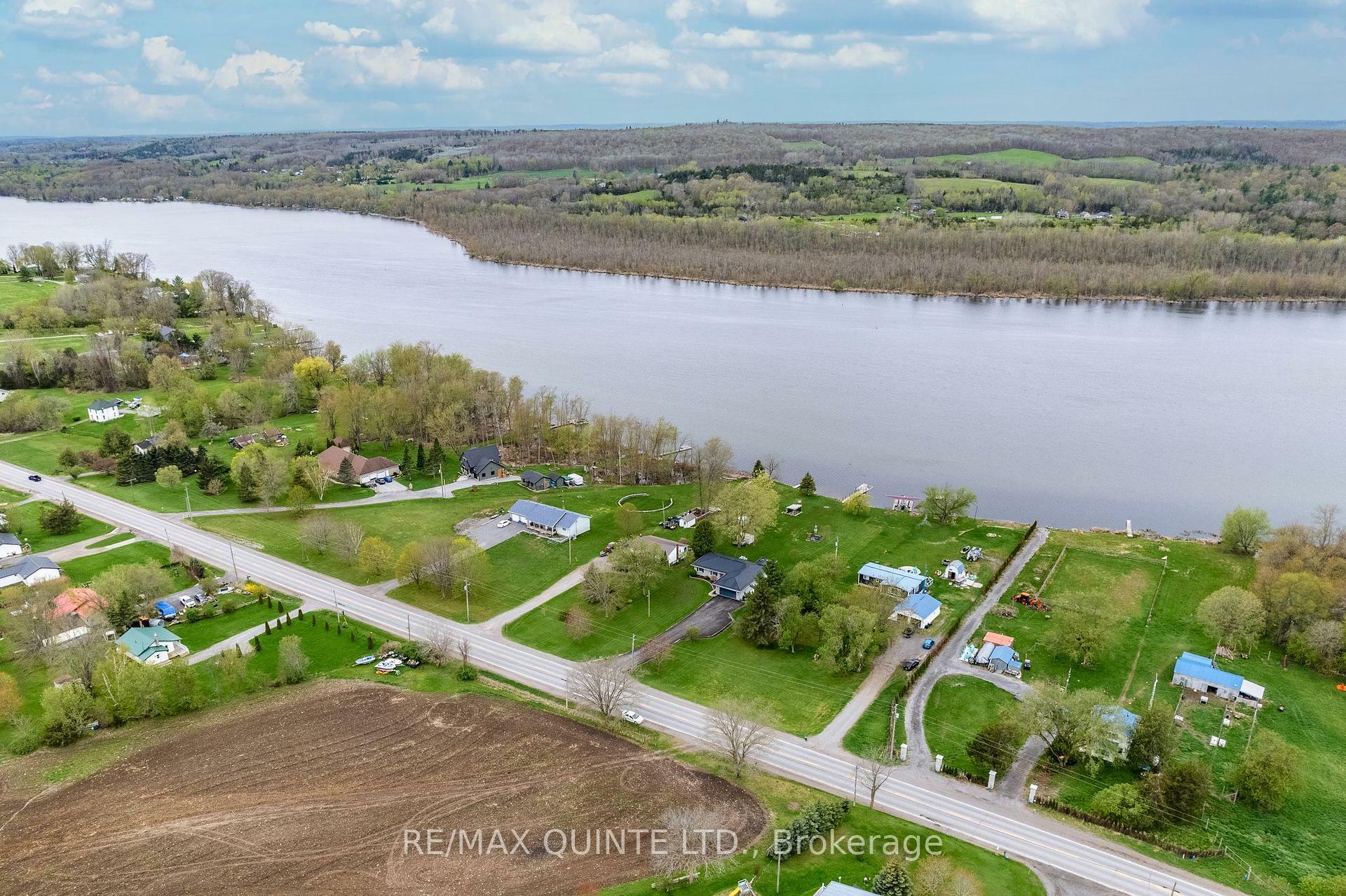Property Photo: 1081 Frankford-Stirling Road ON K0K 2C0