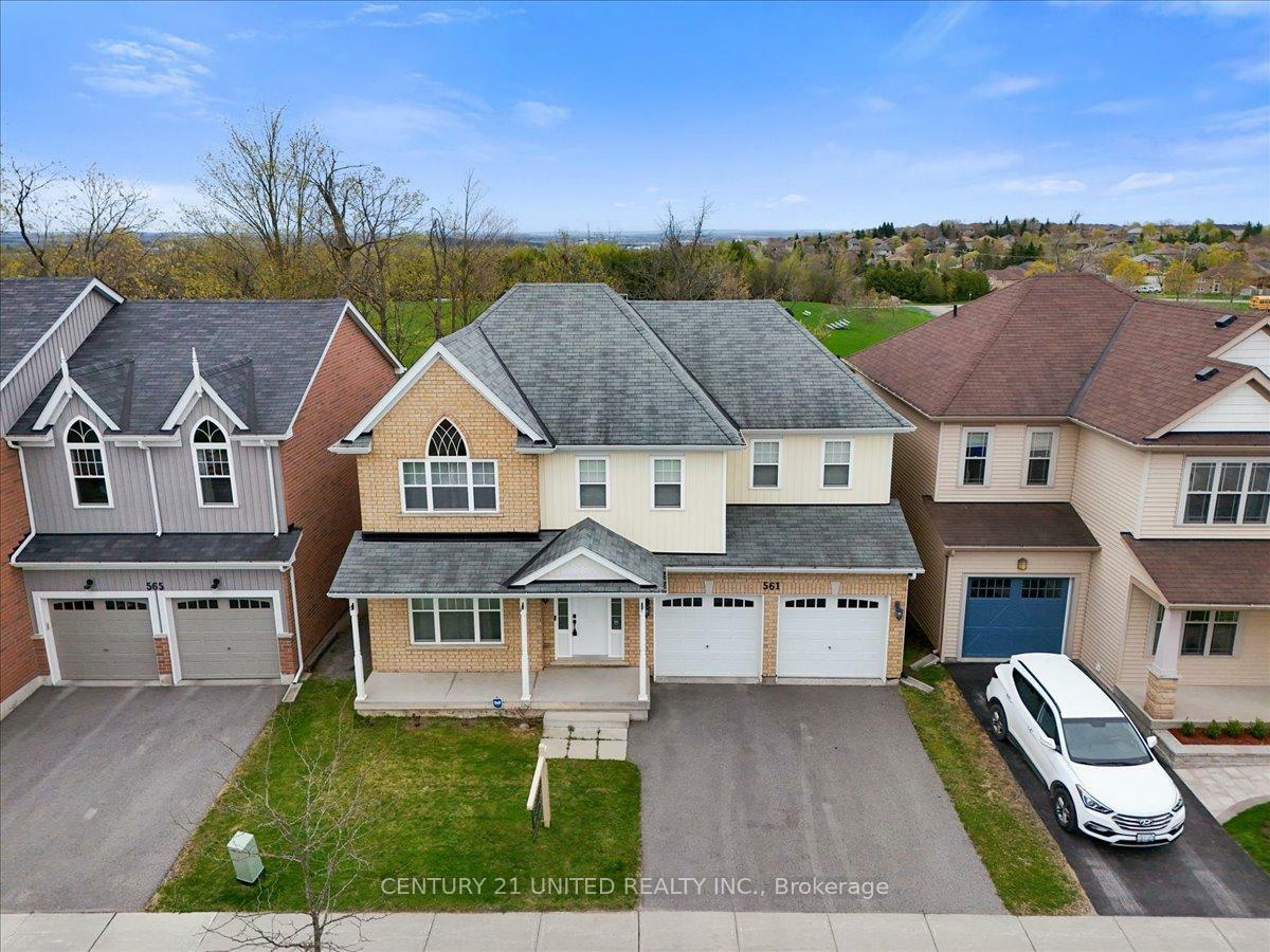 Photo de la propriété: 561 Grange Way ON K9H 0G7