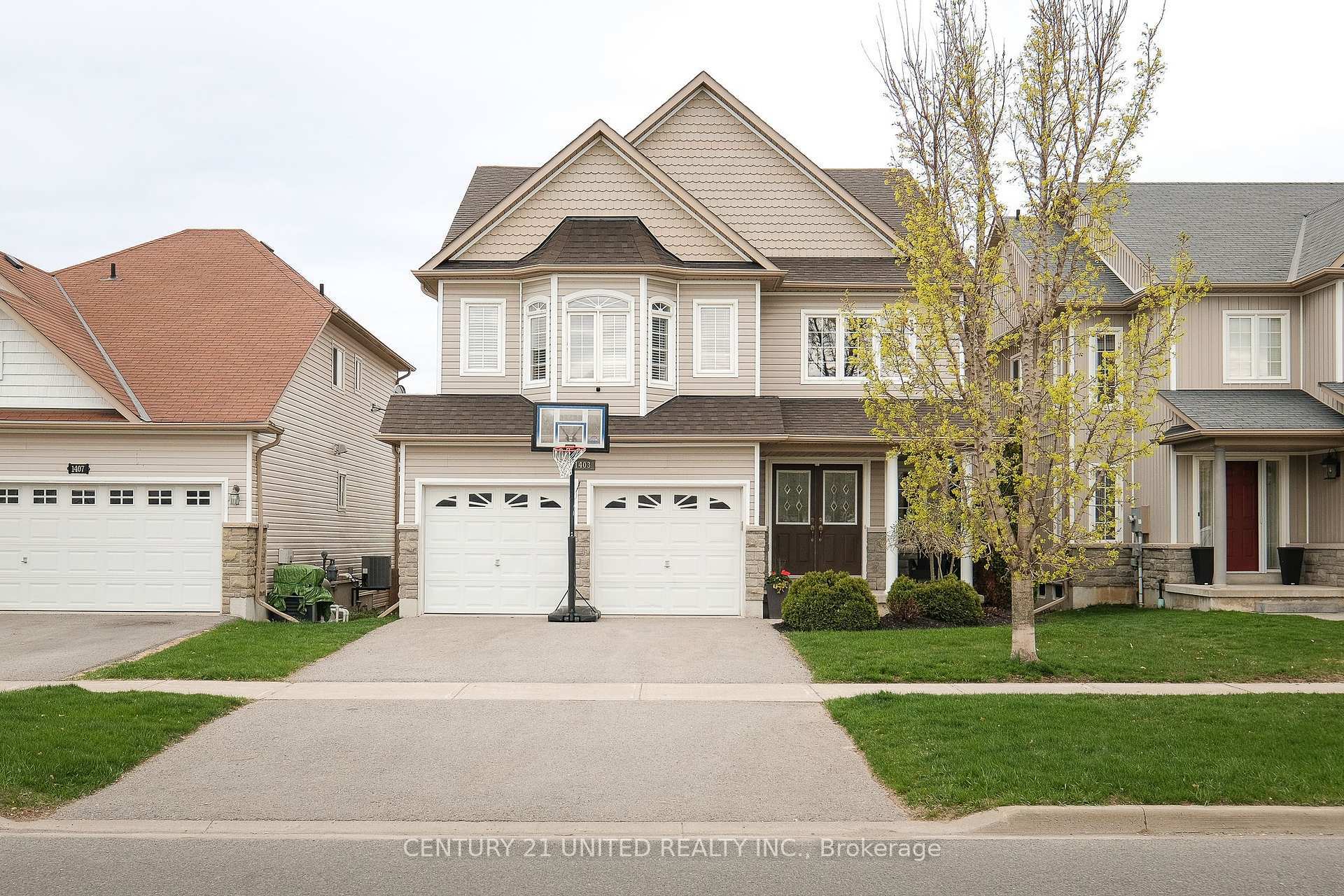 1403 Ireland Drive  Peterborough West ON K9K 0A7 photo