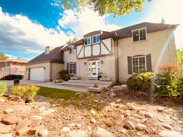 Property Photo: 8506 S Jardim Way UT 84093