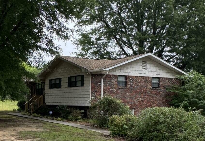 Property Photo: 4407 Pineywoods Sipsey Rd AL 35504