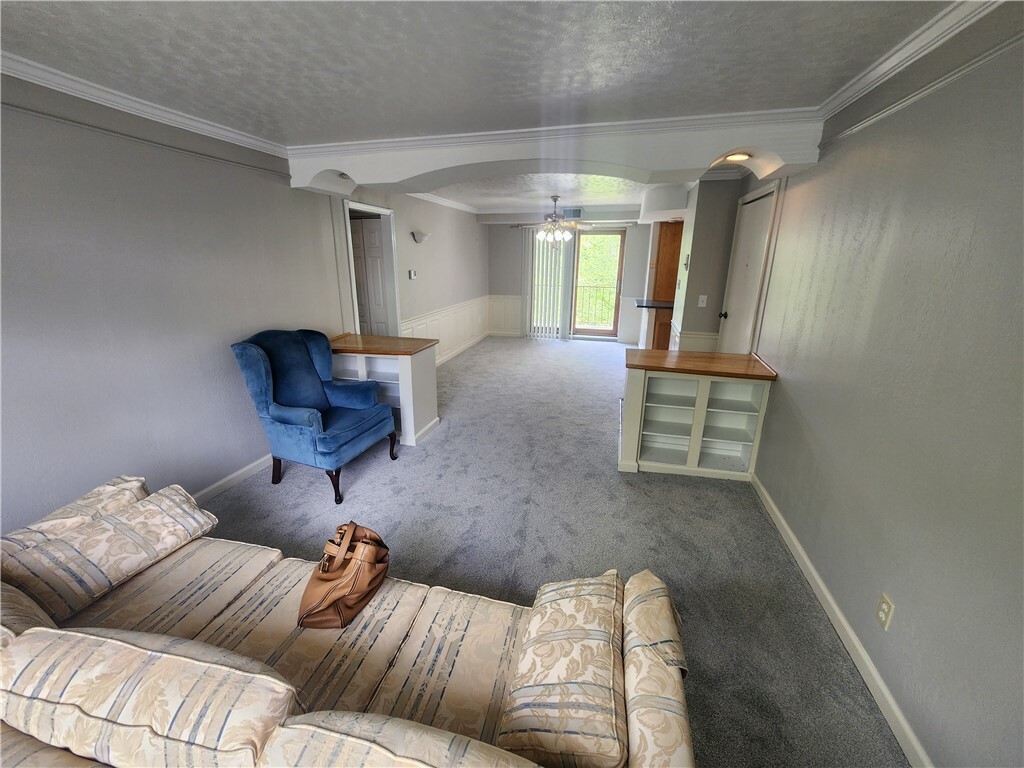 Property Photo: 7 Hiland Valley Drive 705 PA 15229