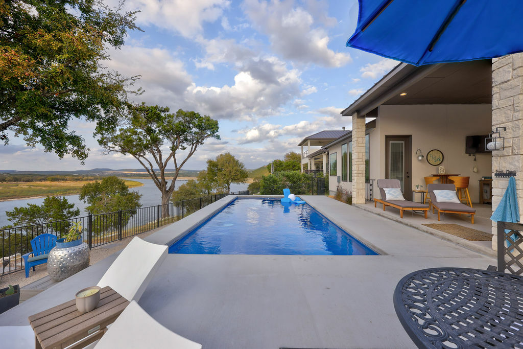 Property Photo: