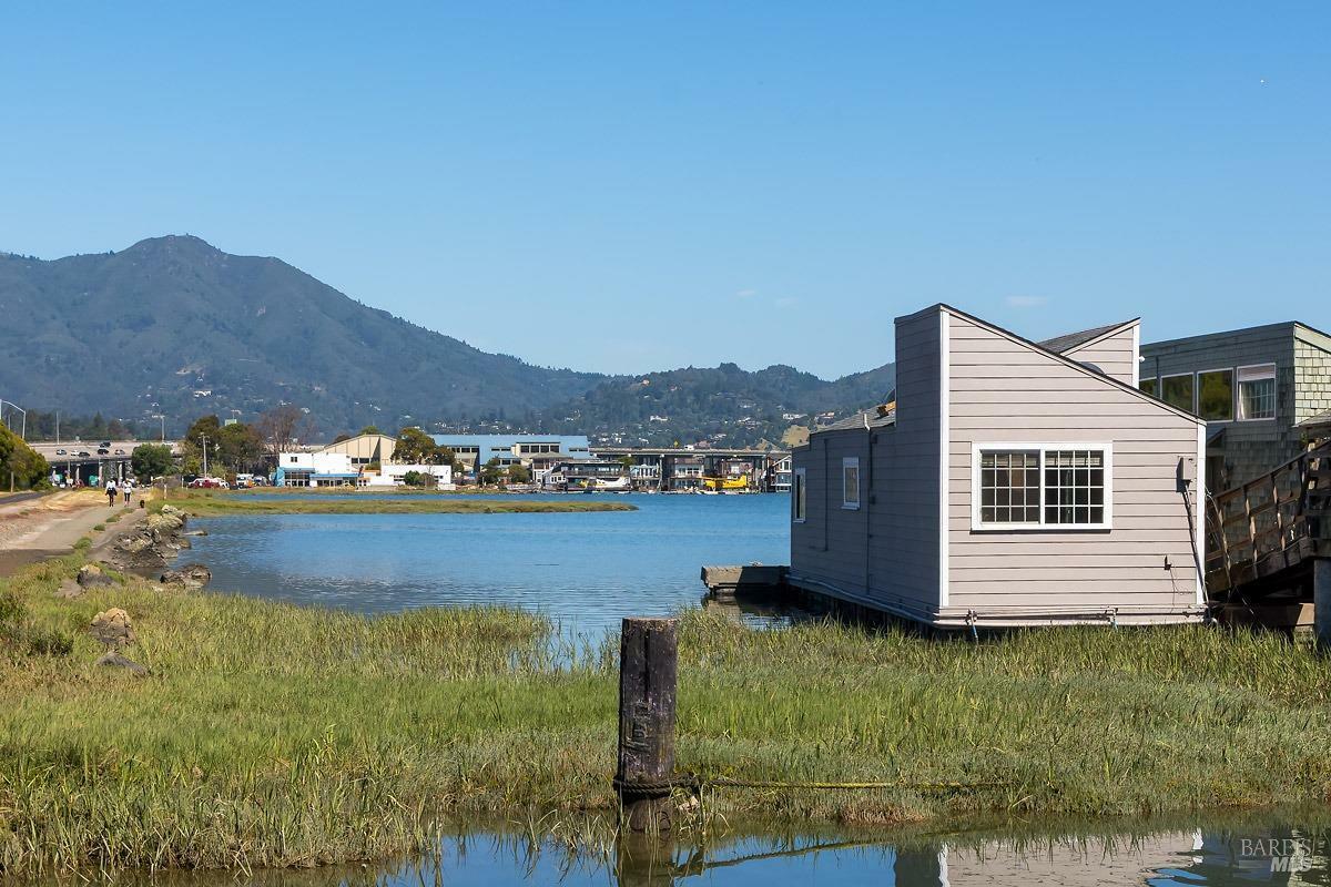 2 Gate 6 1/2 Road  Sausalito CA 94965 photo