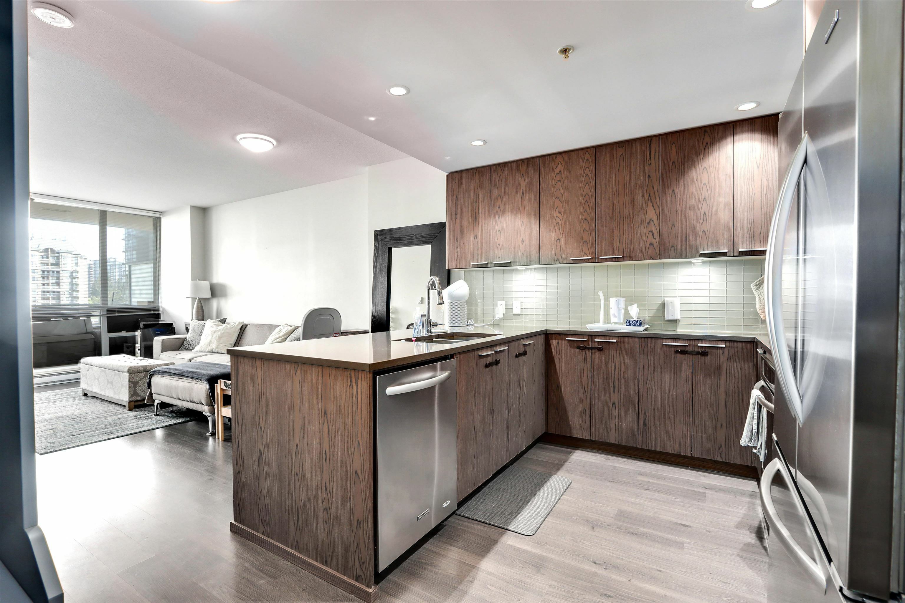 Property Photo: 2975 Atlantic Avenue 903 BC V3B 0C5