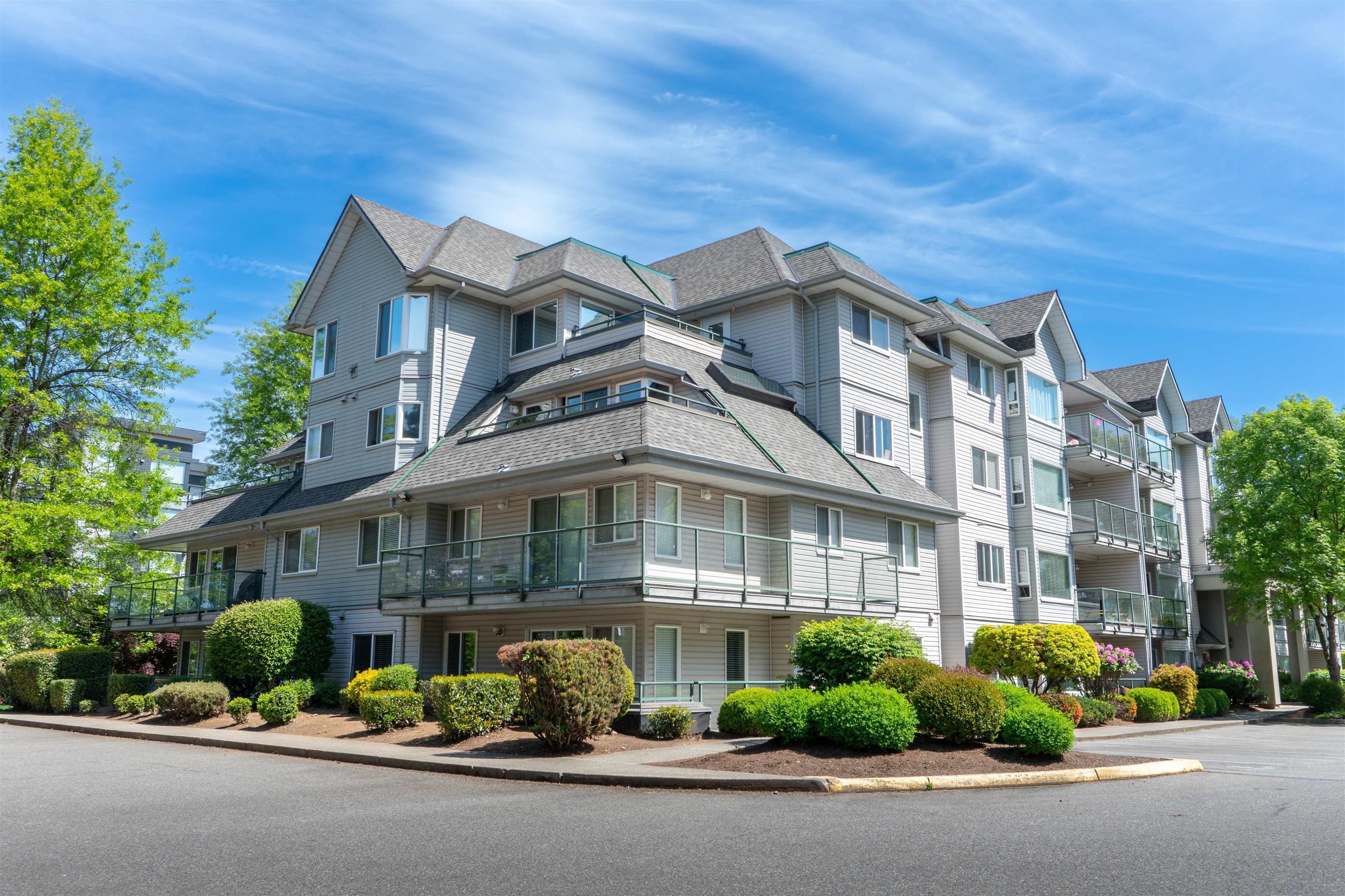 Property Photo: 33688 King Road 103 BC V2S 7P9
