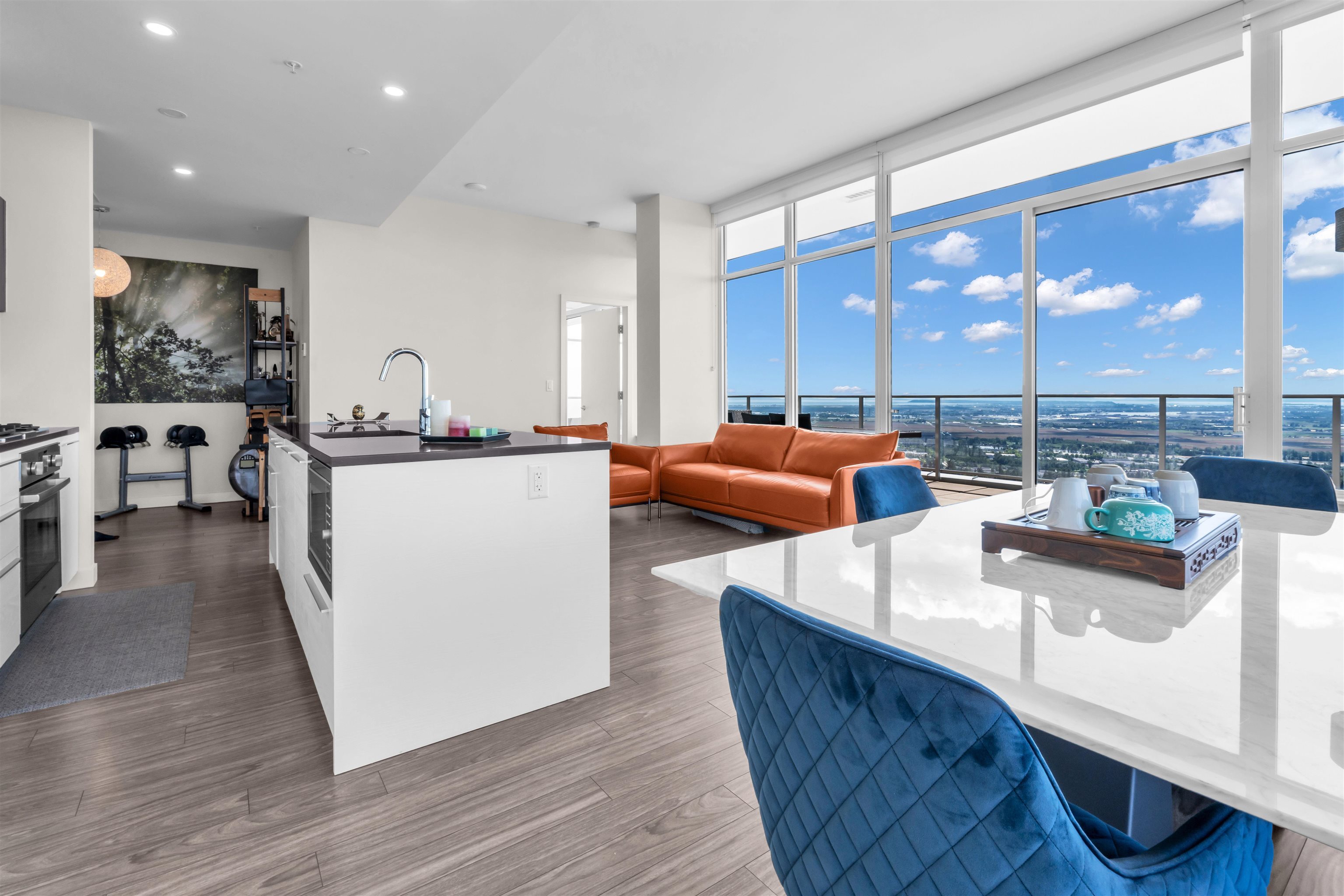 Property Photo:  6383 McKay Avenue 4003  BC V5H 0H8 
