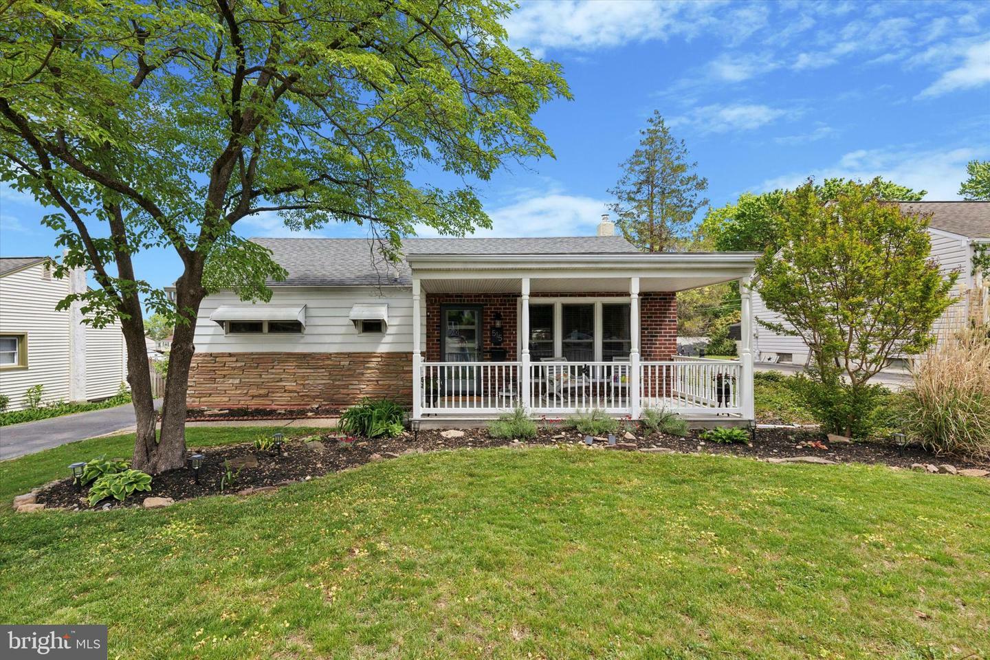 515 W Anderson Avenue  Phoenixville PA 19460 photo