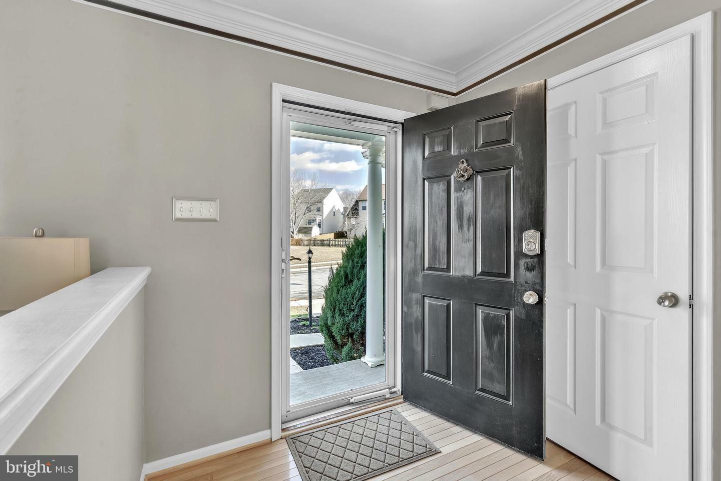 Property Photo: 409 Kinross Drive DE 19711