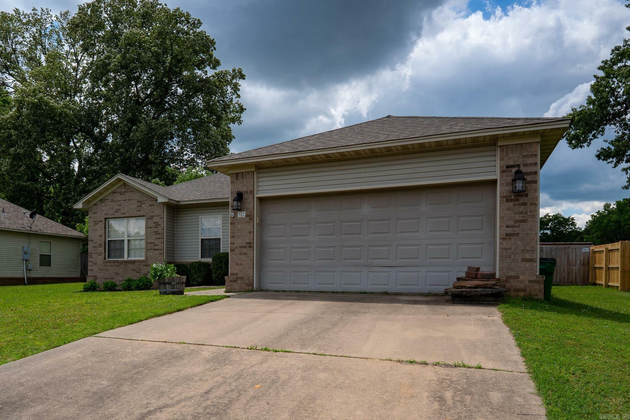 Property Photo: 52 Seminole Circle AR 72007