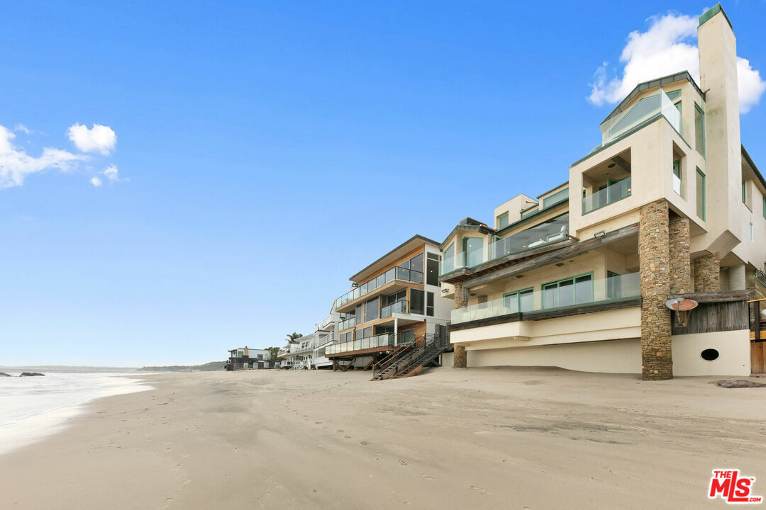 Property Photo: 24920 Malibu Rd CA 90265