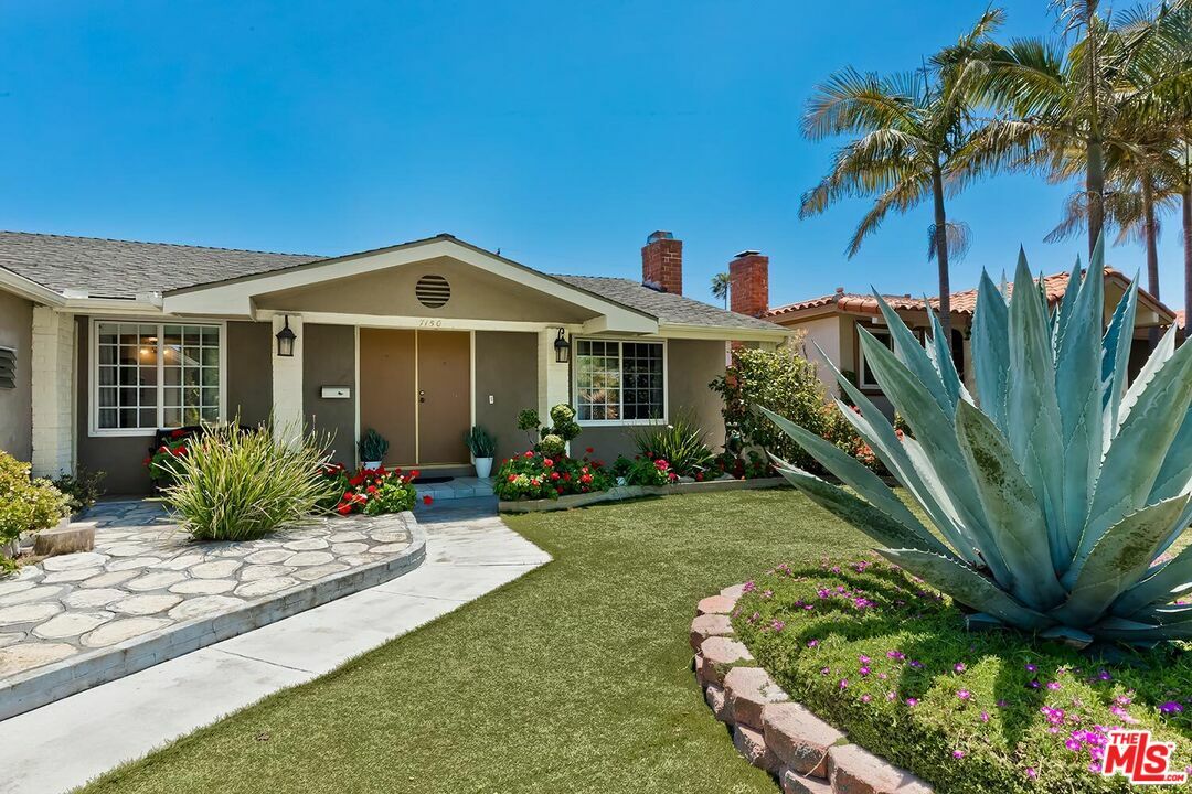 Property Photo: 7150 W 91st St CA 90045