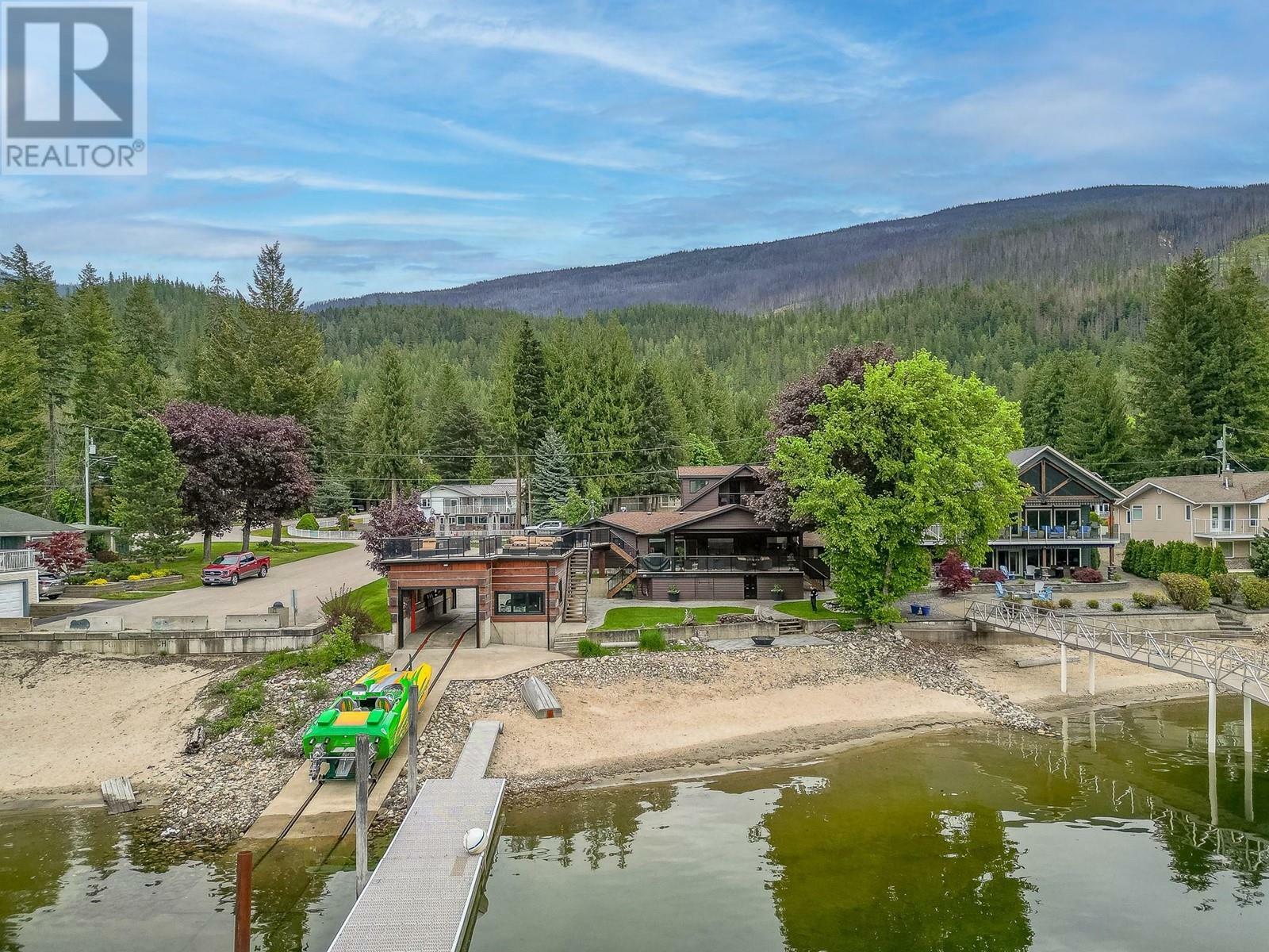 Property Photo: 78 Montcalm Crescent BC V0E 2V1