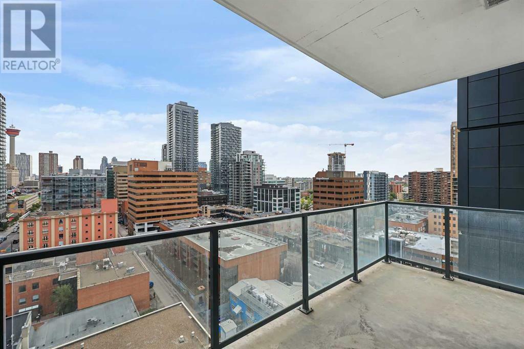 Property Photo: 1010 6 Street Southwest AB T2R 1B4