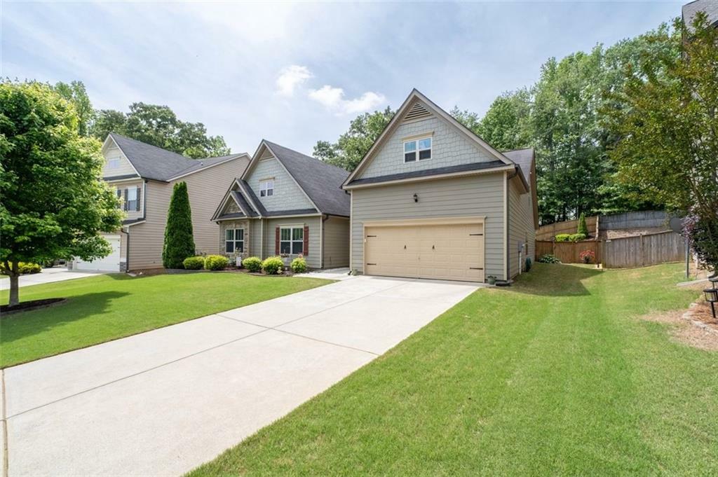 Property Photo: 4690 Hopewell Manor Drive GA 30028