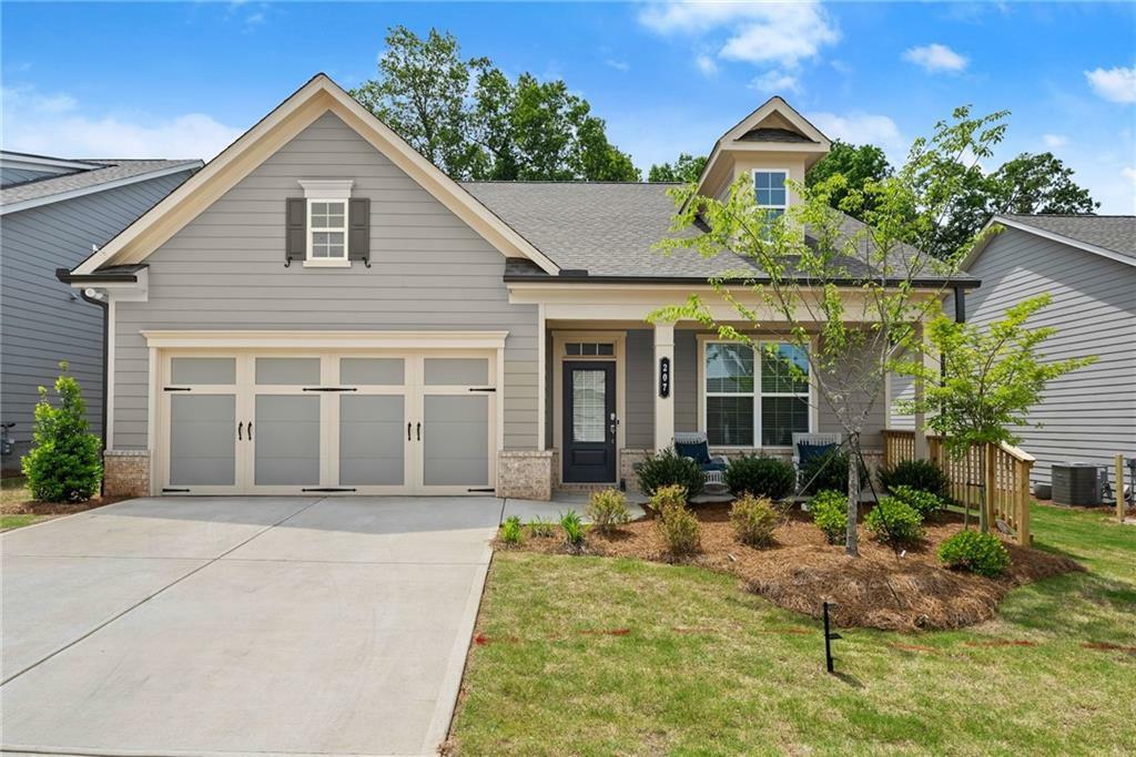 Property Photo: 207 Hickory Bluffs Parkway GA 30114