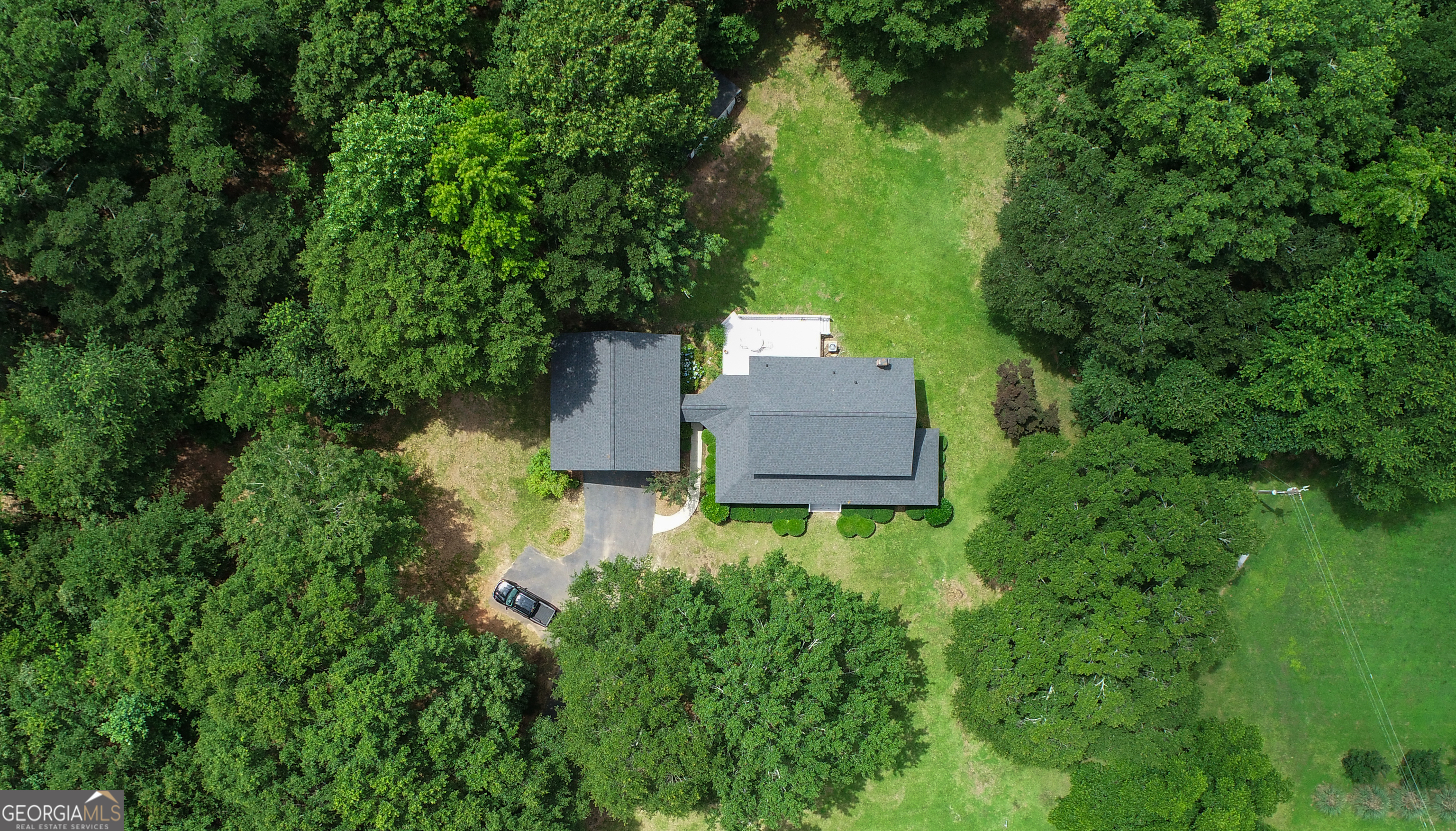 Property Photo: 1181 Pete Dickens Road GA 30622