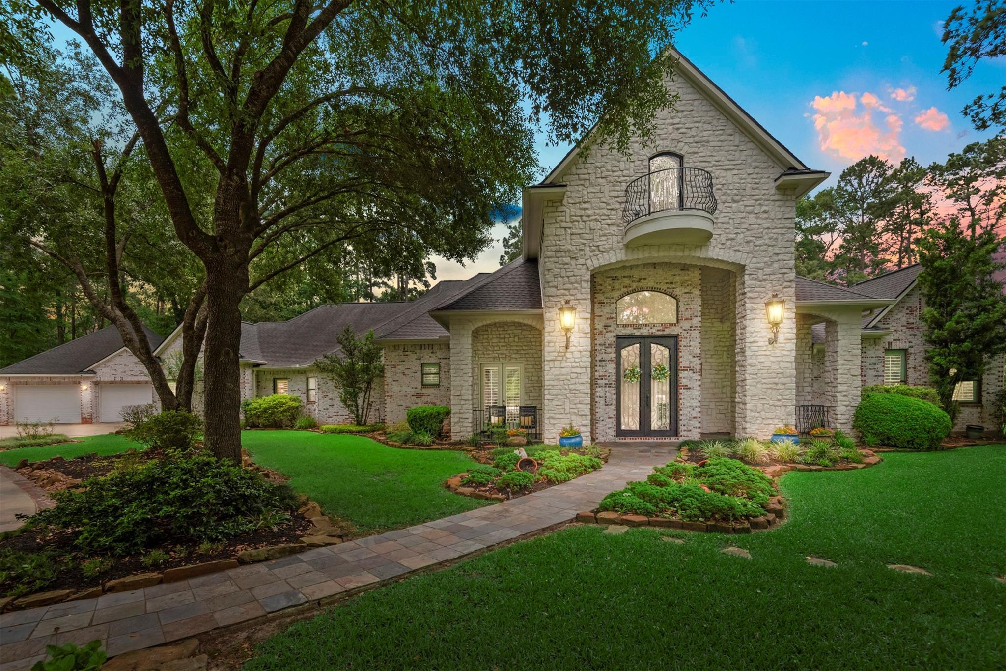 Property Photo:  3706 Skyoak Court  TX 77386 