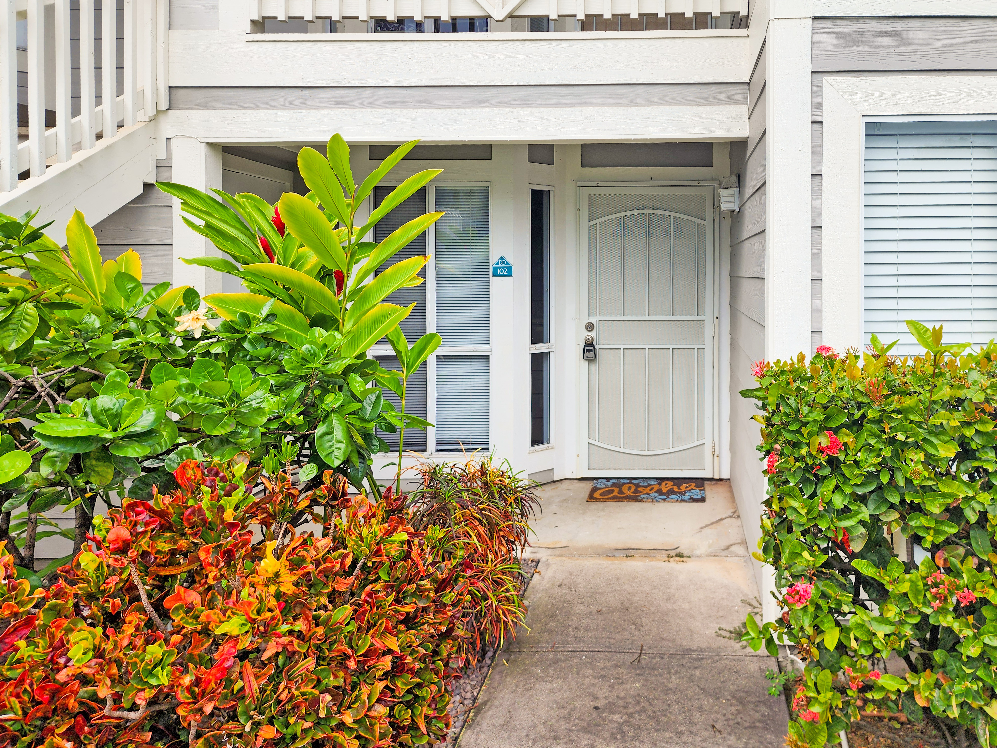 Property Photo: 75-6081 Alii Dr Dd102 HI 96740