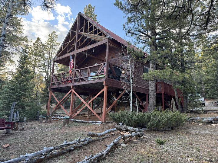 Property Photo:  1145 Doe Trail  UT 84762 