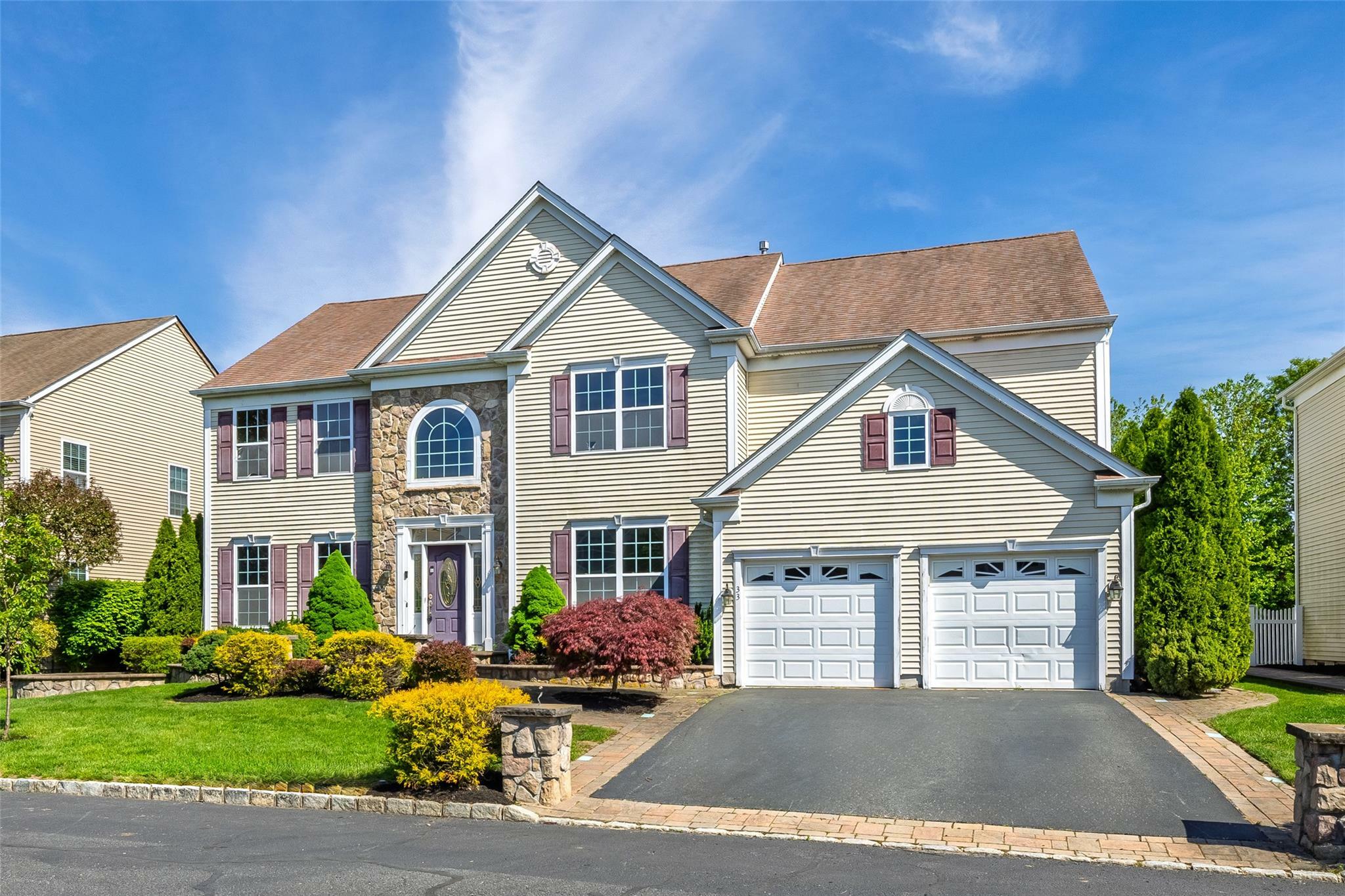 Property Photo: 33 Avolet Court NY 11766