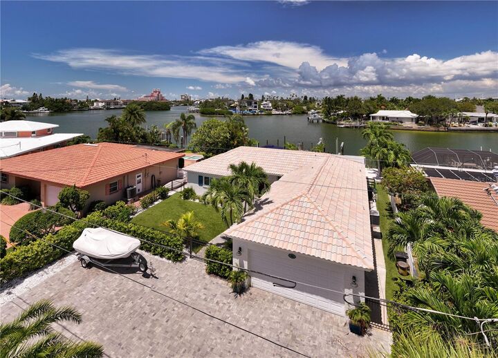 Property Photo: 243 Hermosita Drive FL 33706