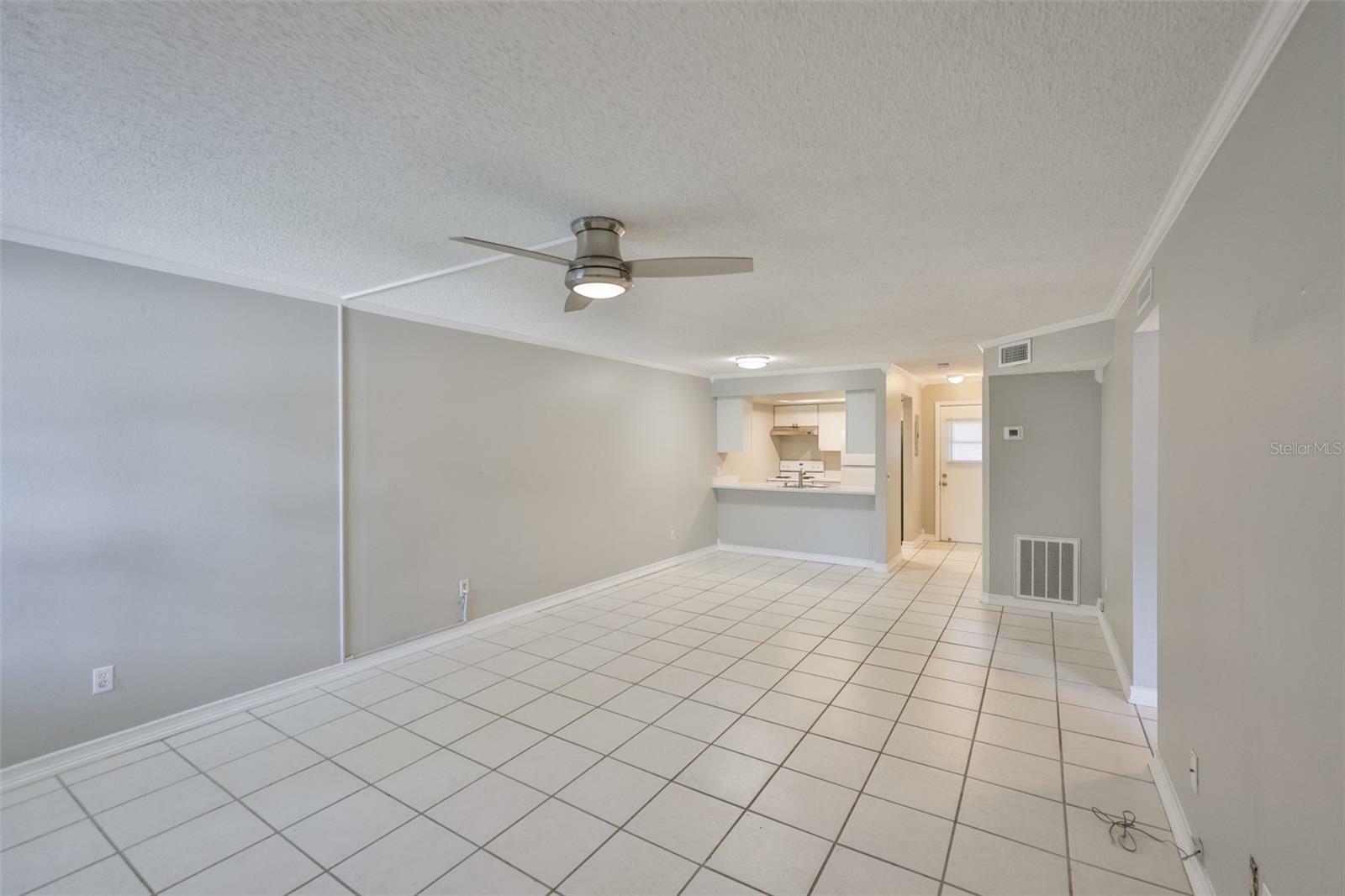 Property Photo: 4801 W McElroy Avenue D104 FL 33611