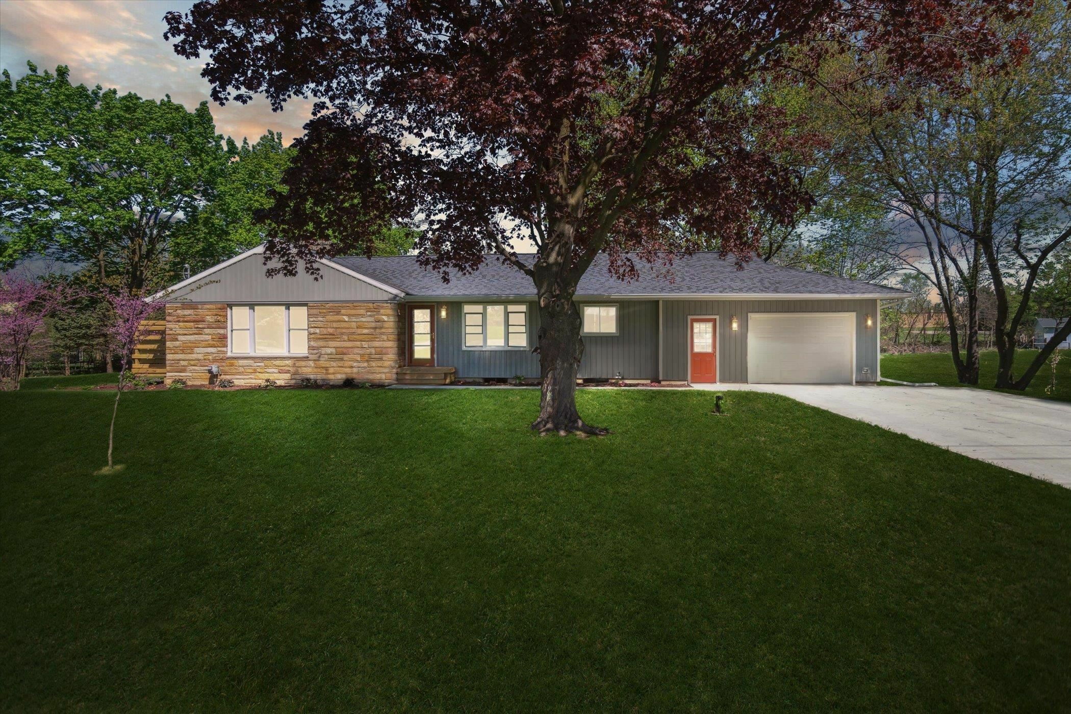1431 E Oliver Street  Owosso MI 48867 photo