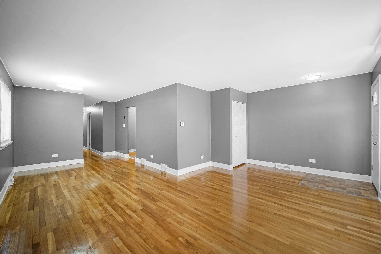 Property Photo: 8851 S State Street IL 60619