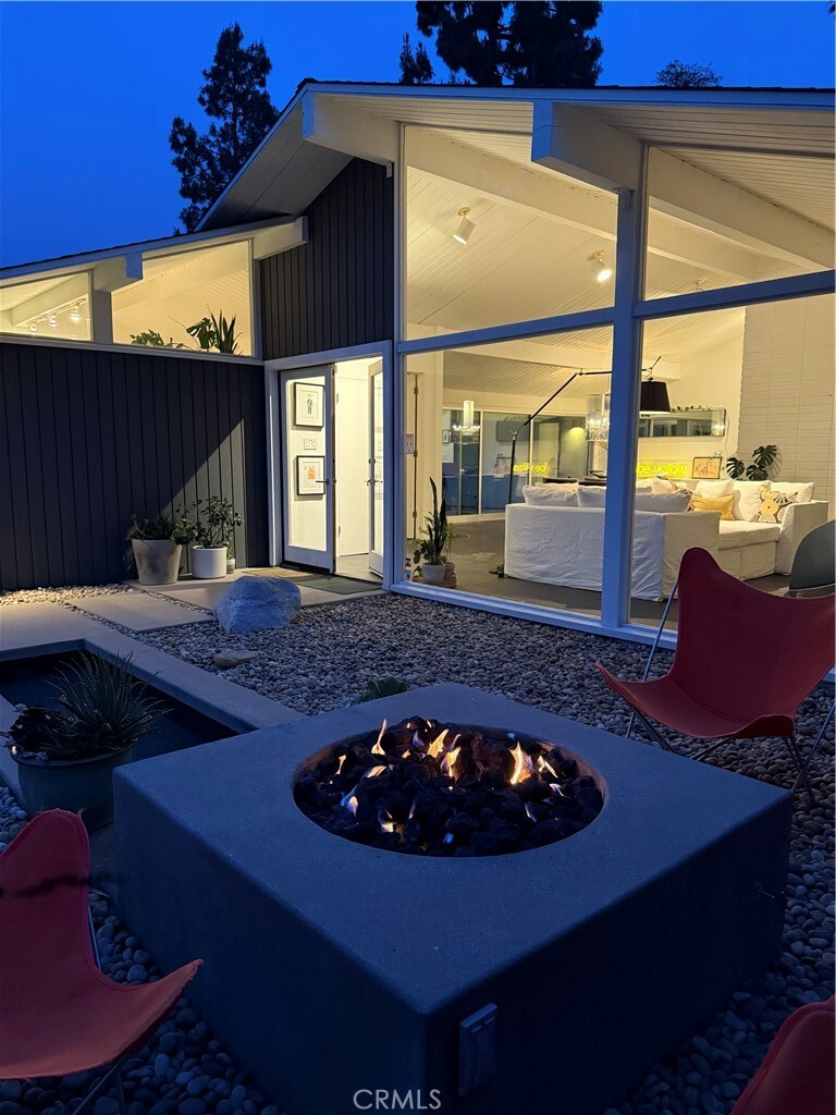 Property Photo:  28715 Crestridge Road  CA 90275 