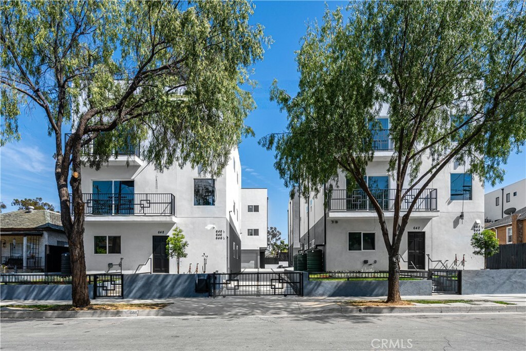 644 N Boyle  Los Angeles CA 90033 photo