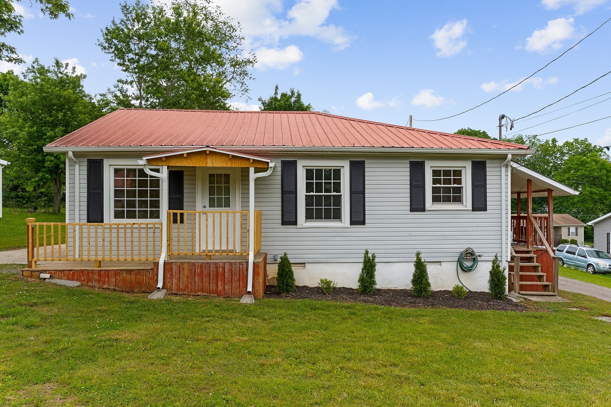 Property Photo: 310 W End Ave TN 37110