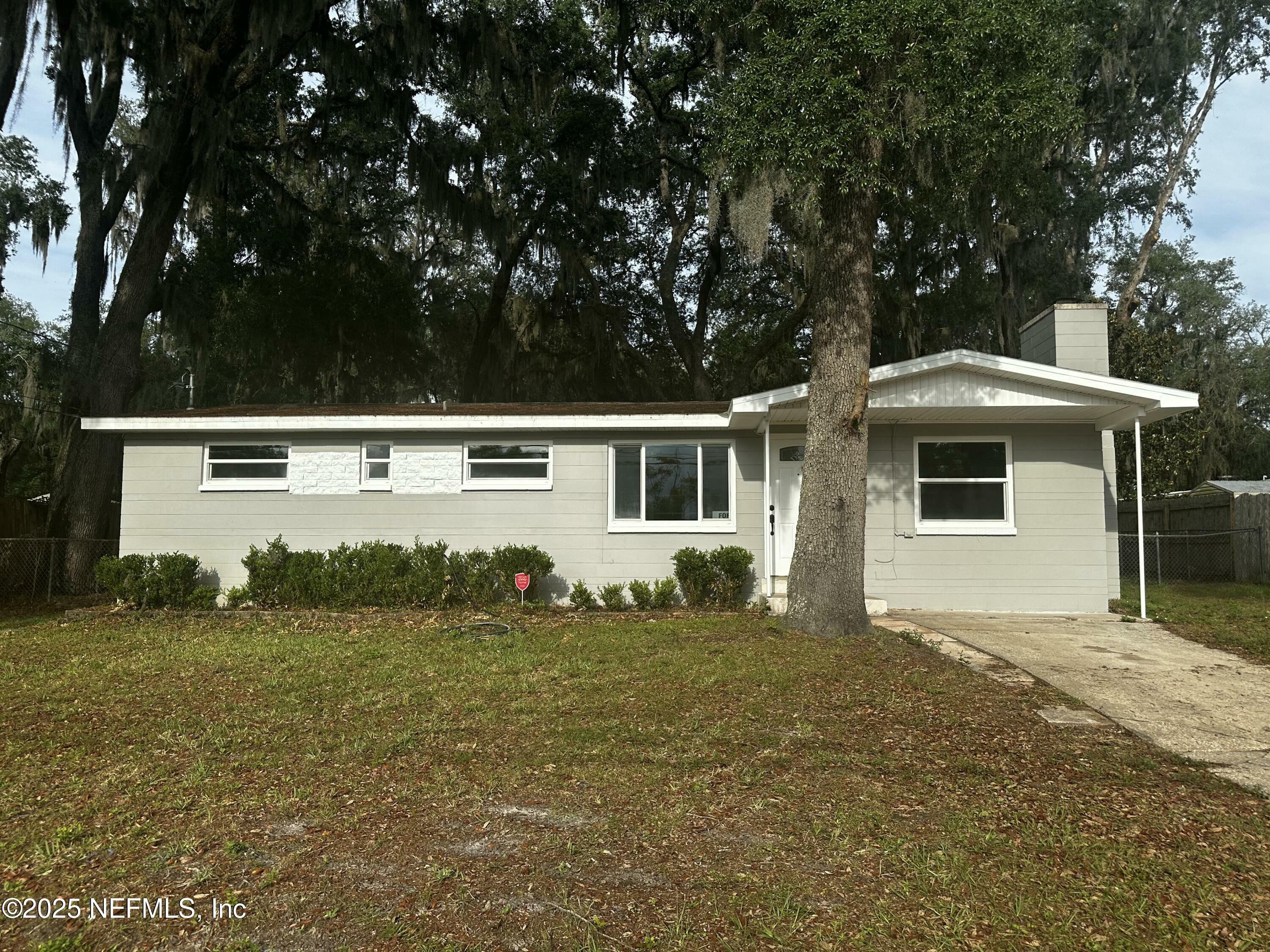 Property Photo:  234 Canis Street W  FL 32073 