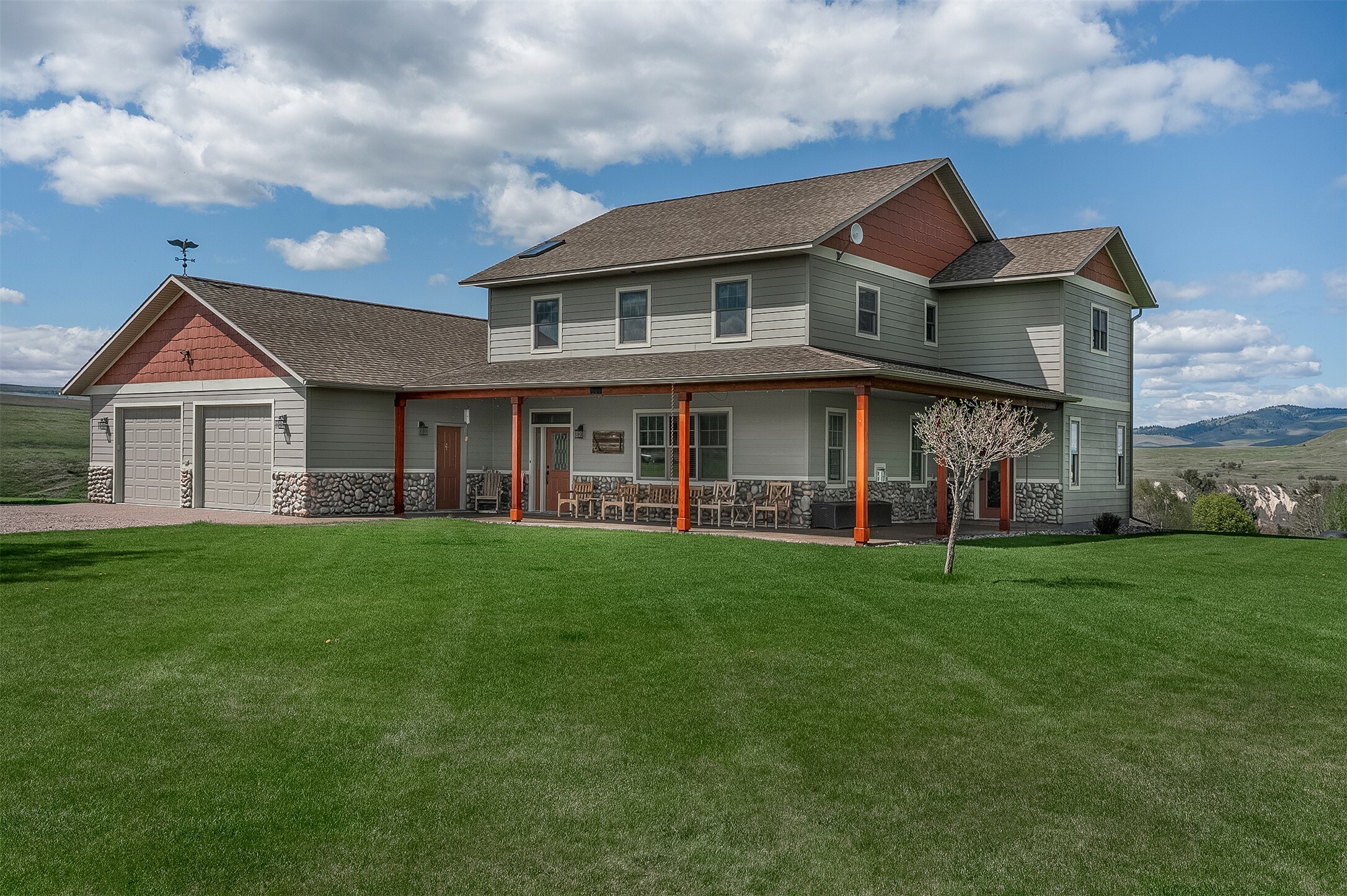 Property Photo: 36496 Ridgeway Court MT 59860