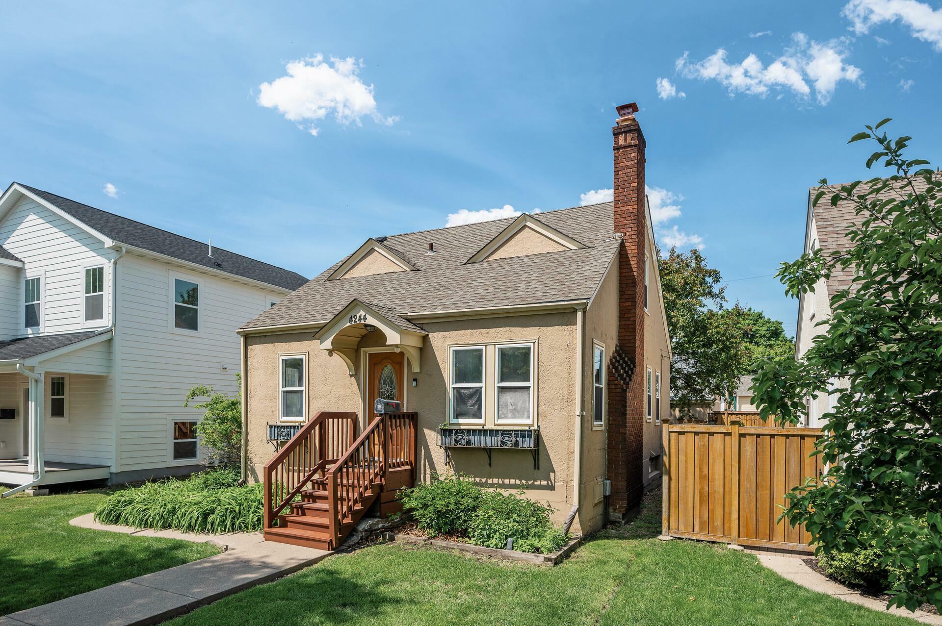 Property Photo: 4244 Oakland Avenue MN 55407