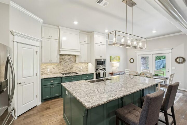Property Photo:  8400 Poplar Drive  OK 73034 