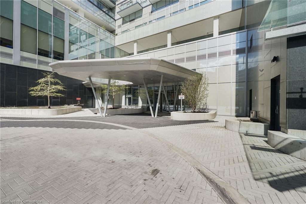 Property Photo: 5180 Yonge Street 1006 ON M2N 5P6