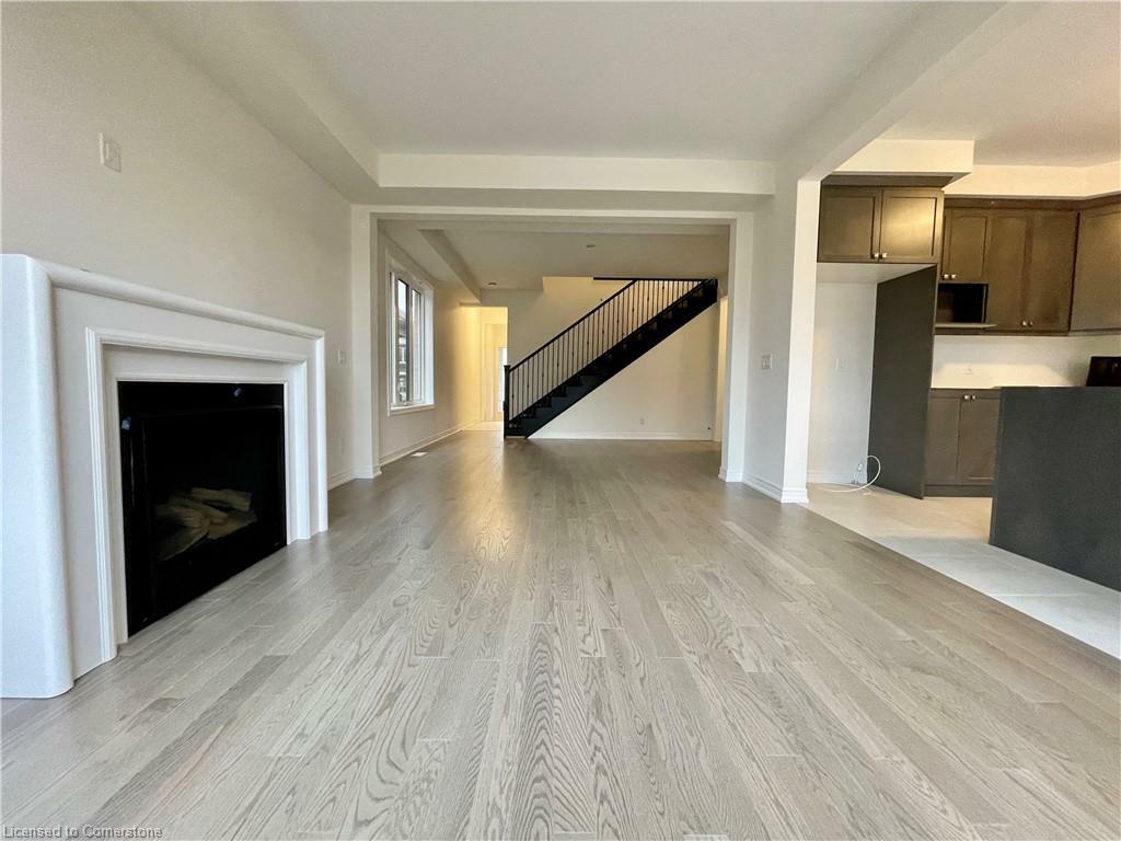 Property Photo: 14 Georgina Street ON N2R 0S6