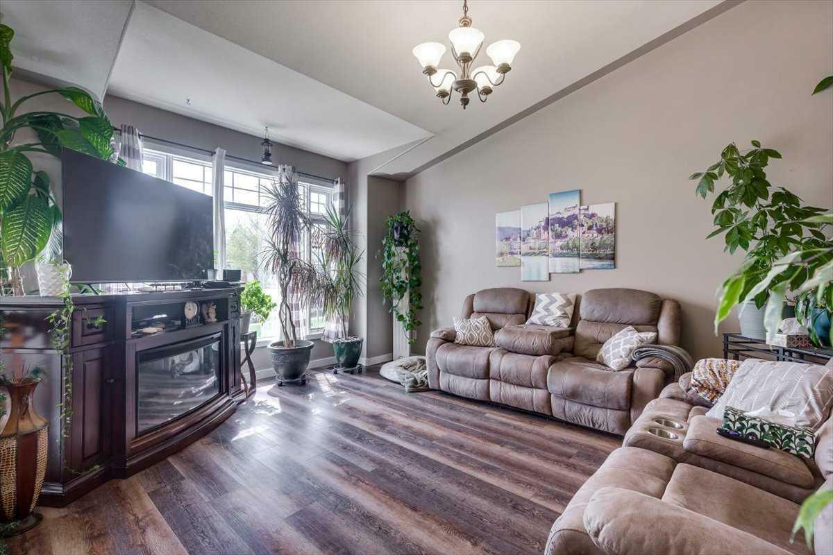 Property Photo: 4702 55 Avenue AB T4L 1H5