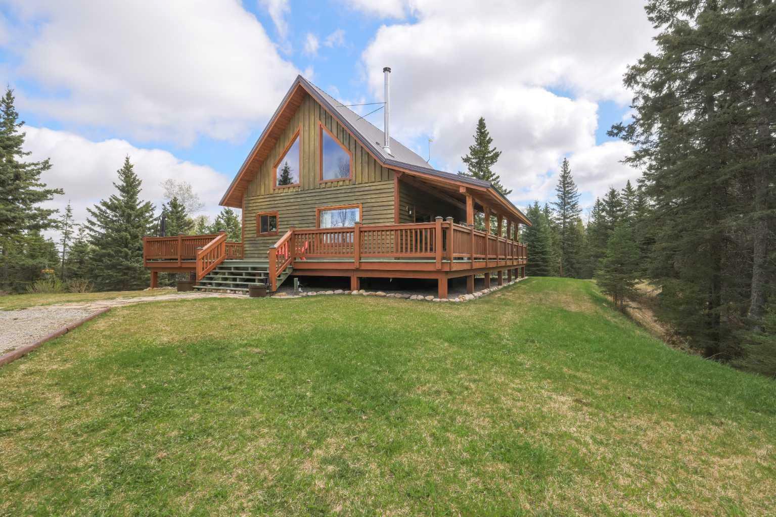 Property Photo: Sunnynook Drive #8 AB T0M 0M0