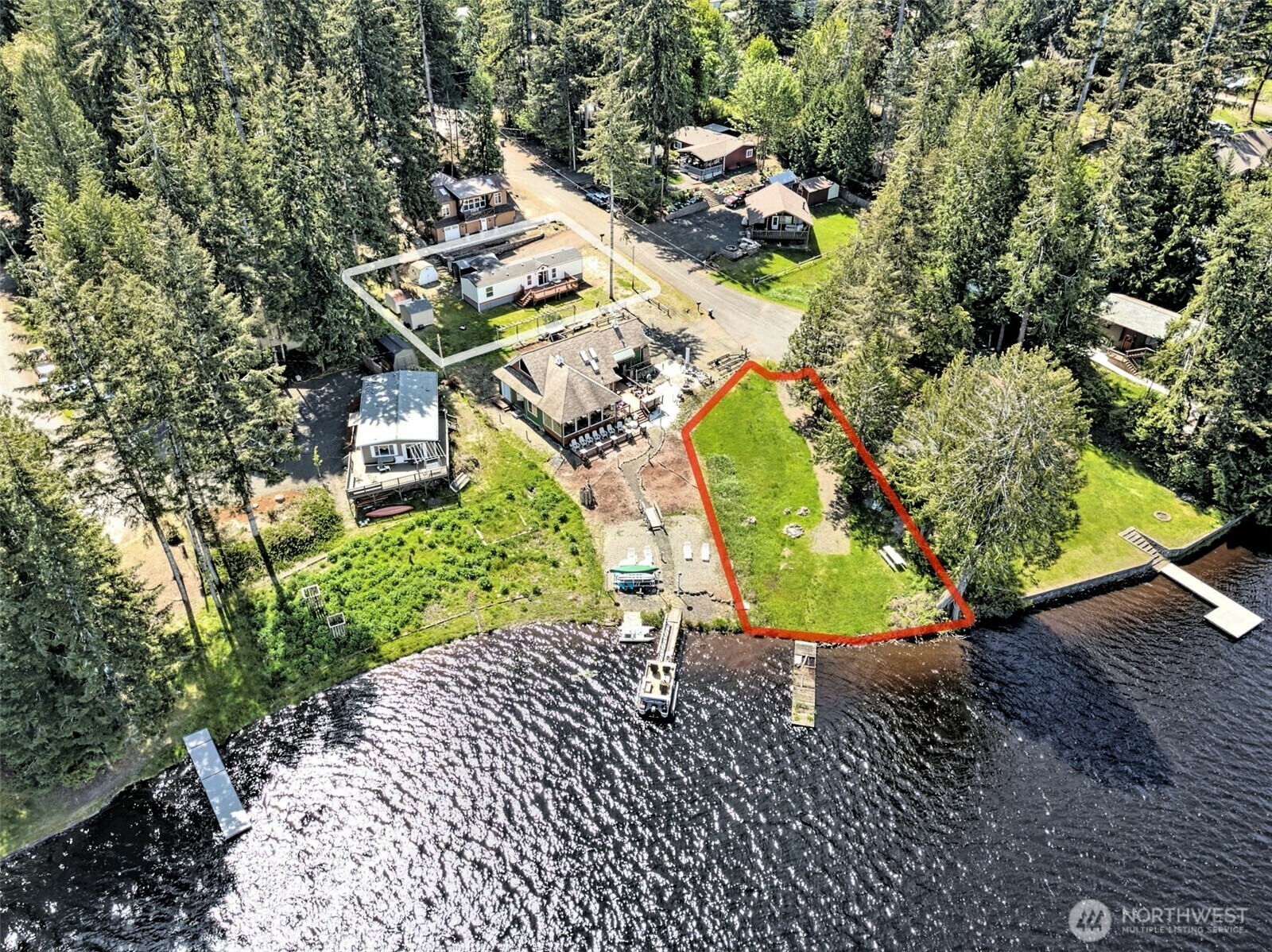 Property Photo: 40 E Case Place W WA 98584
