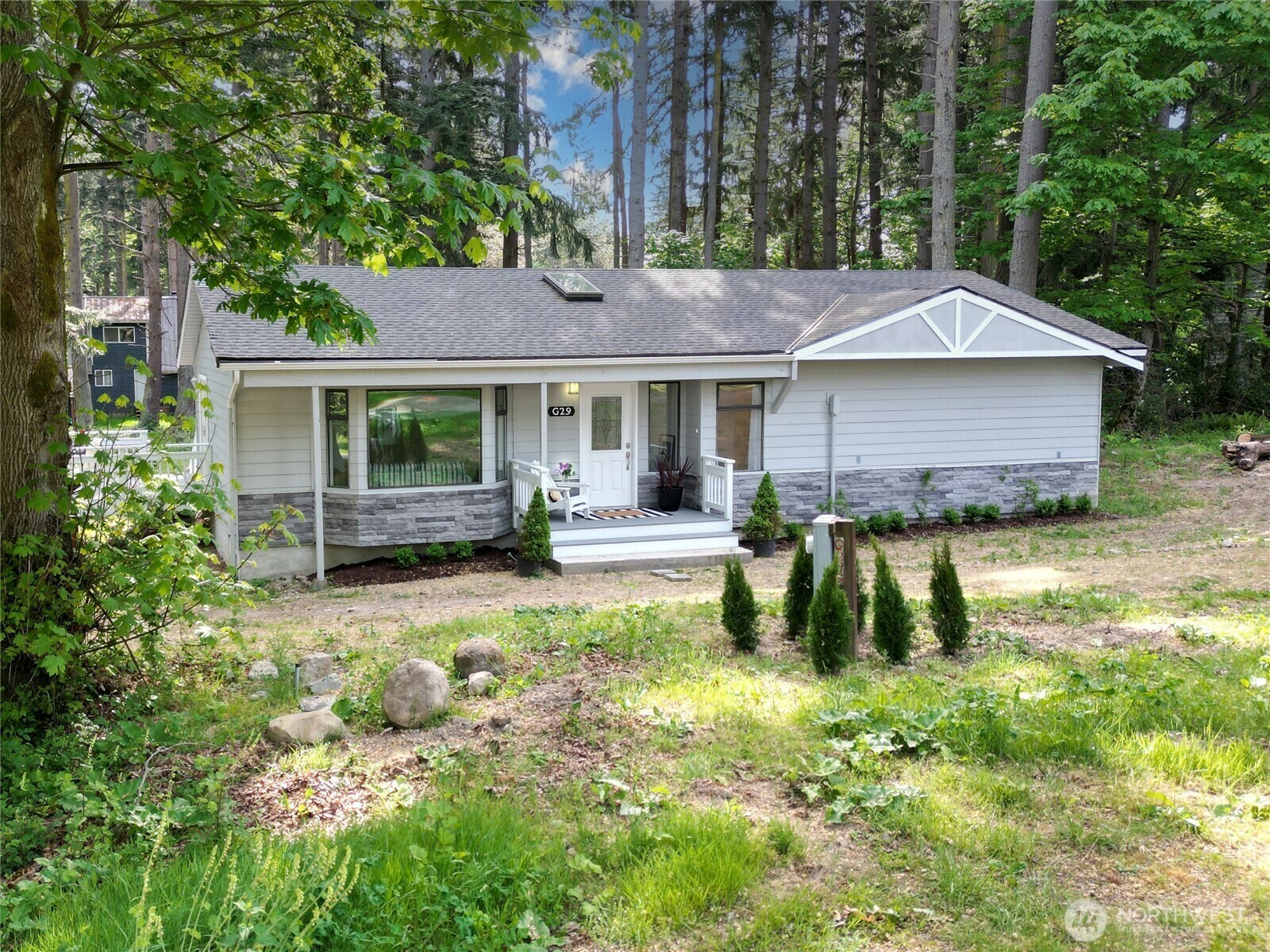 Property Photo: 29 G Sound Place WA 98206