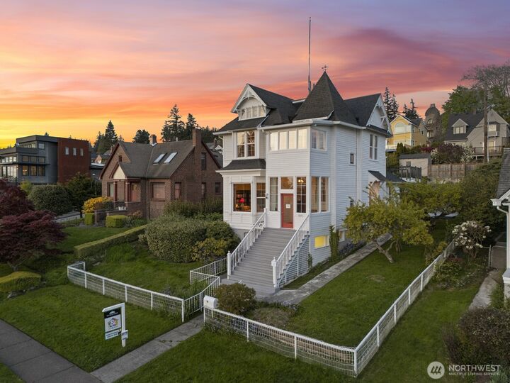 Property Photo: 1005 15th Street WA 98225