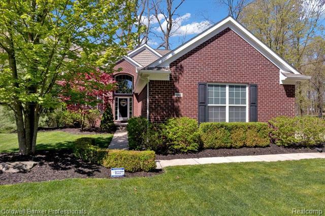 Property Photo: 1060 Tinley Boulevard MI 48371