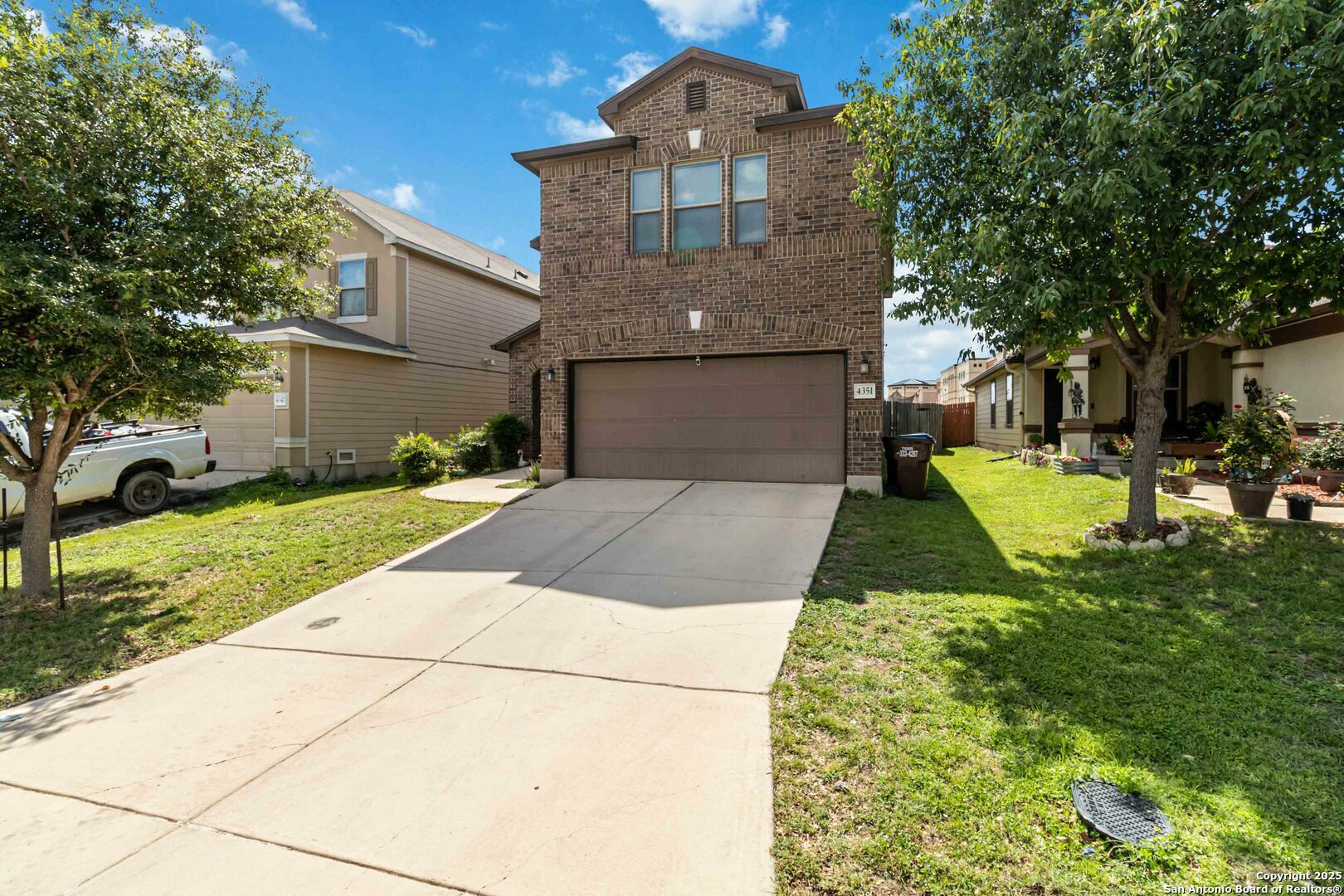 Property Photo: 4351 E Safe Hbr TX 78244